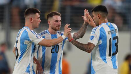 Gio Lo Celso, Alexis Mac Allister y Cristian Romero, Selección Argentina, Copa América 2024. Foto: EFE.
