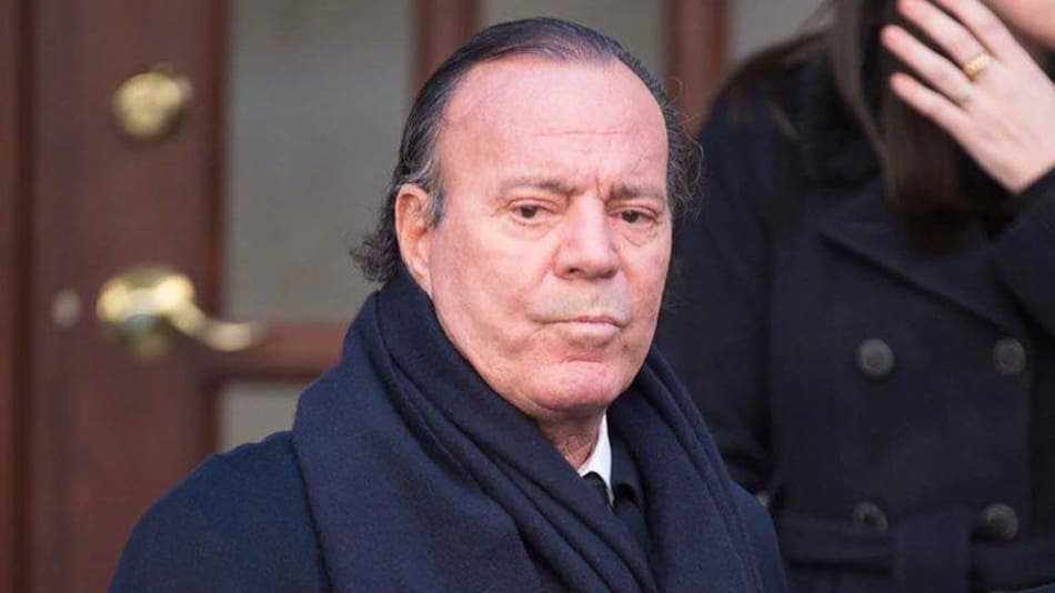 Julio Iglesias: "Le tengo pánico al coronavirus"