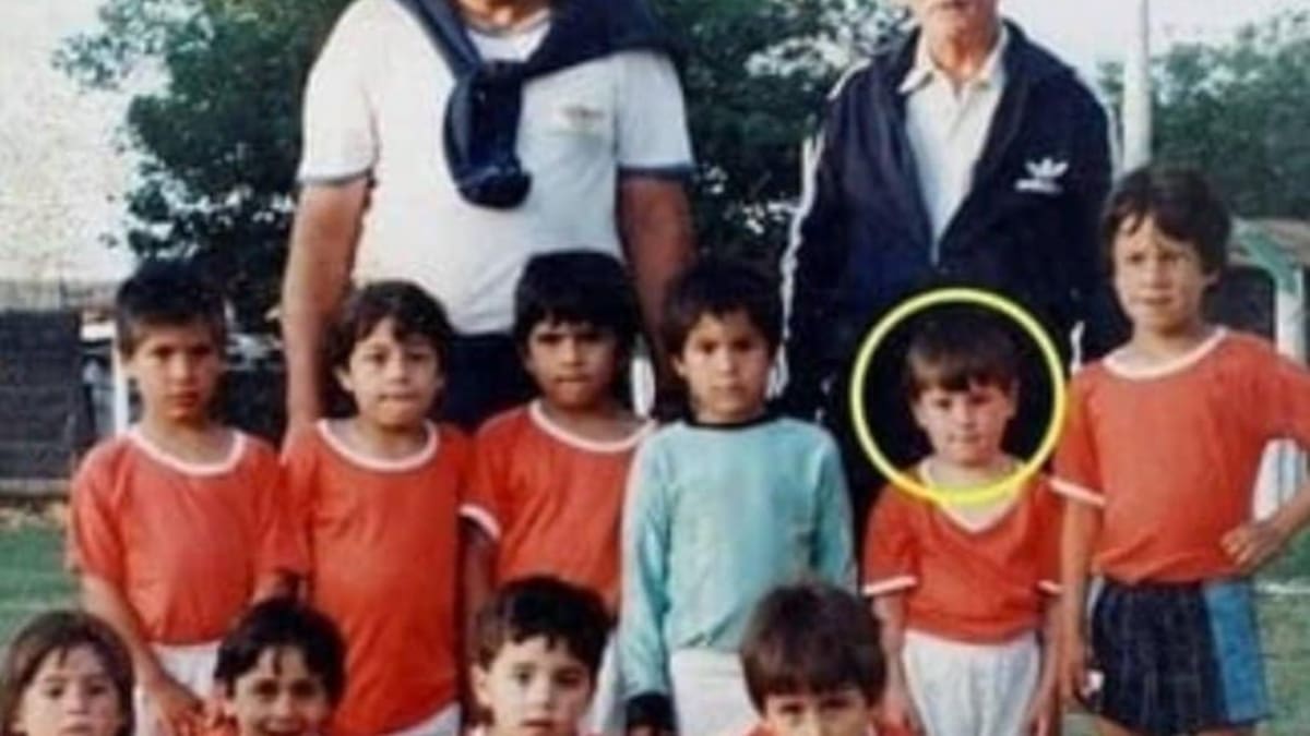 Lionel Messi en el Club Abanderado Grandoli.