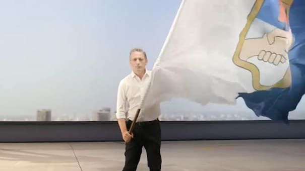 “Yo elijo trabajar”: Fernando Gray destacó las obras en Esteban Echeverría en su spot por el Día de la Militancia