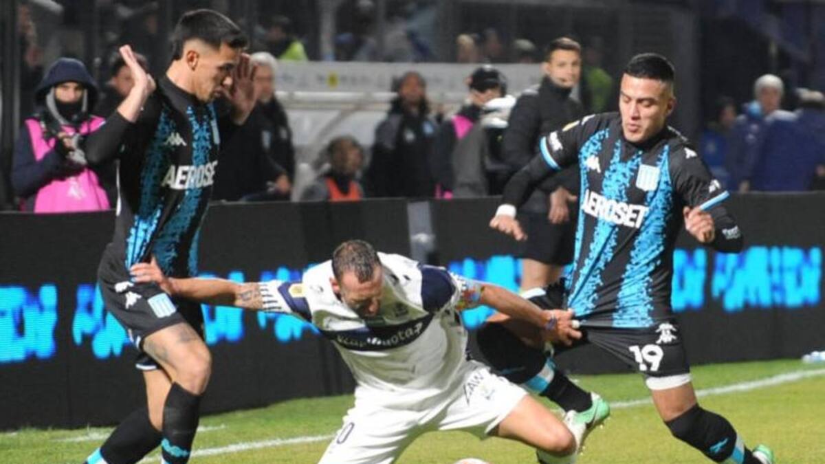 Gimnasia vs Racing. Foto: NA.