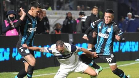 Gimnasia vs Racing. Foto: NA.