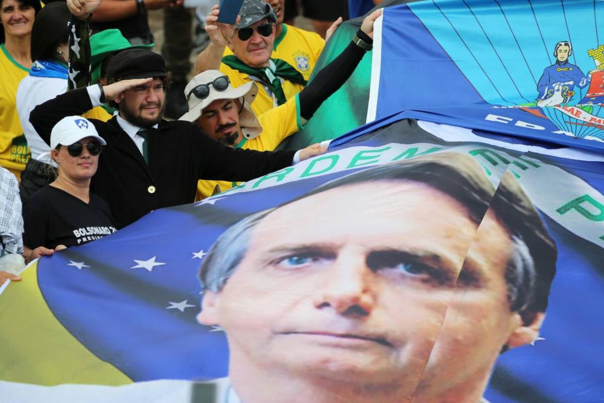 Asunción Bolsonaro en Brasil - Reuters