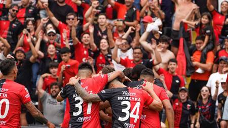 Colón de Santa Fe. Foto: NA.