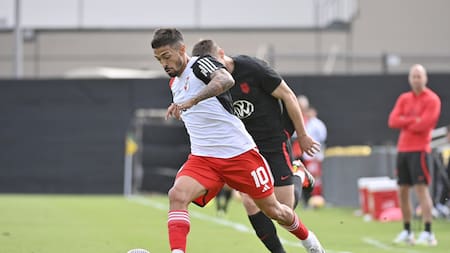Manuel Lanzini; River vs Estados Unidos. Foto: X @RiverPlate