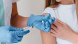 Fundamental para viajar a Brasil: la vacuna de la fiebre amarilla dejó de ser gratuita, ¿cuánto cuesta ahora?
