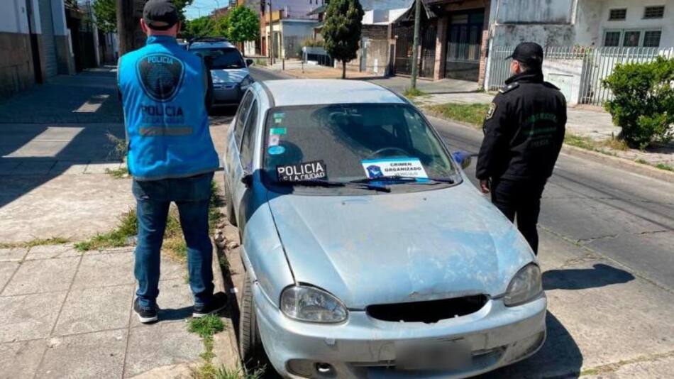 Desbaratan banda que hacía "cuentos del tío", foto NA