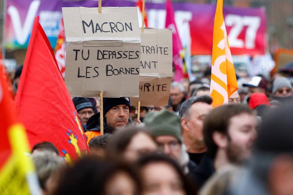 Protestas contra Macron. Foto: Reuters.