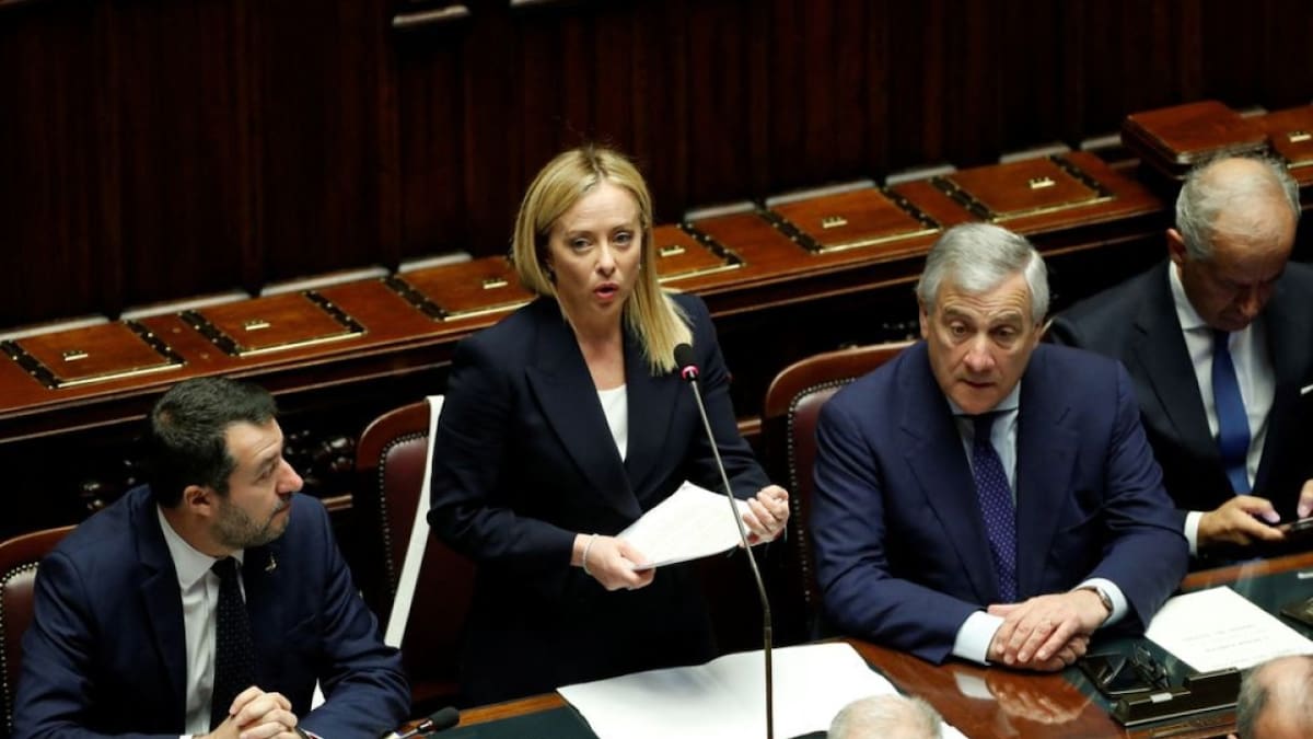 Matteo Salvini, Giorgia Meloni y Antonio Tajani en el Parlamento italiano. Foto: REUTERS.