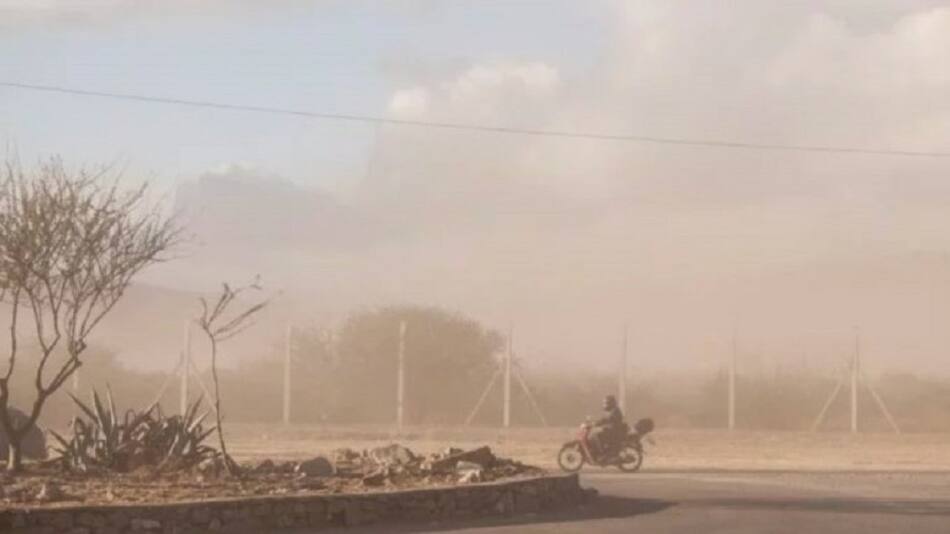 Alerta por vientos muy fuertes. Foto: NA.