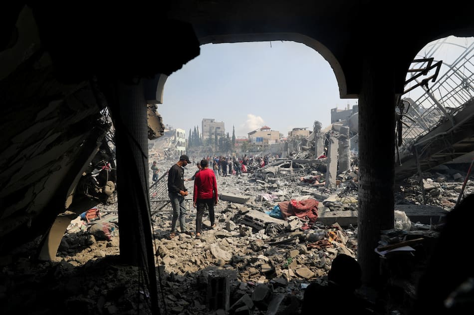 Los desastres de la guerra en la Franja de Gaza. Foto: Reuters/Mahmoud Issa.