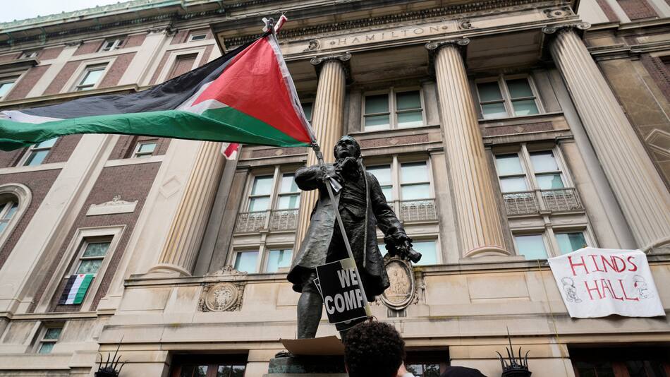 Manifestantes propalestinos en la Universidad de Columbia. Foto: Reuters