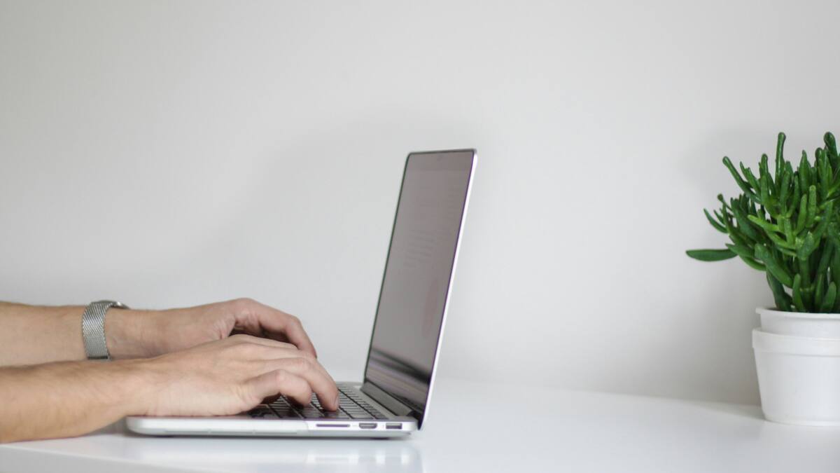 Computadora. Foto: Unsplash