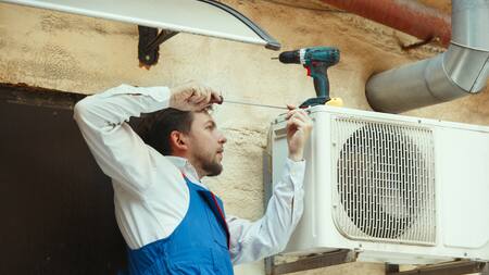 Service de aire acondicionado. Foto Freepik.