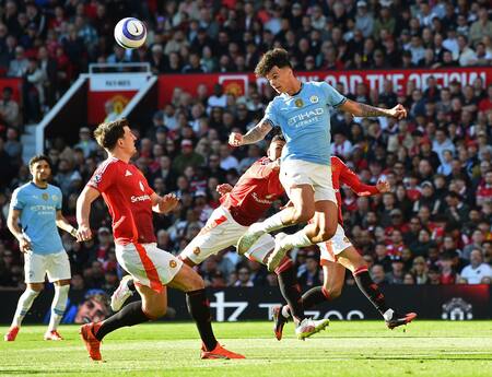 Empate en cero entre el Manchester United y el City. Foto: Reuters/Peter Powell