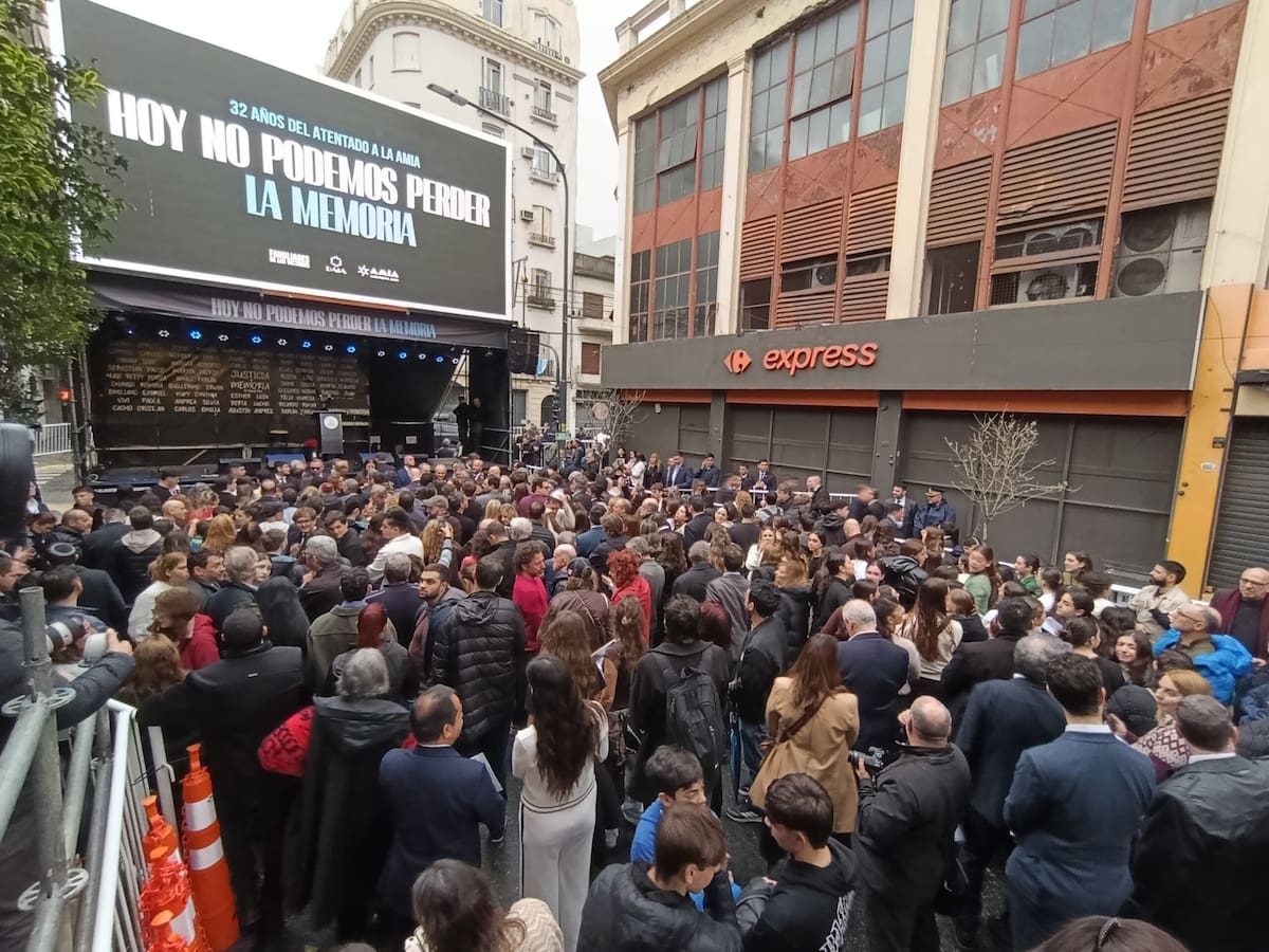 Acto a 32 años del Atentado a la AMIA.