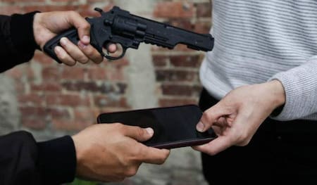 Delincuencia, inseguridad, ladrones, robos con armas, robo de celulares