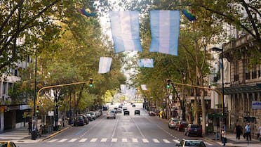 La primera avenida de Latinoamérica fue argentina: homenajea a la Revolución de Mayo y solo tiene diez cuadras