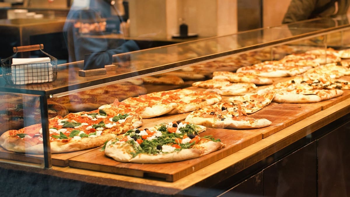 Pizza; pizzería. Foto: Unsplash.