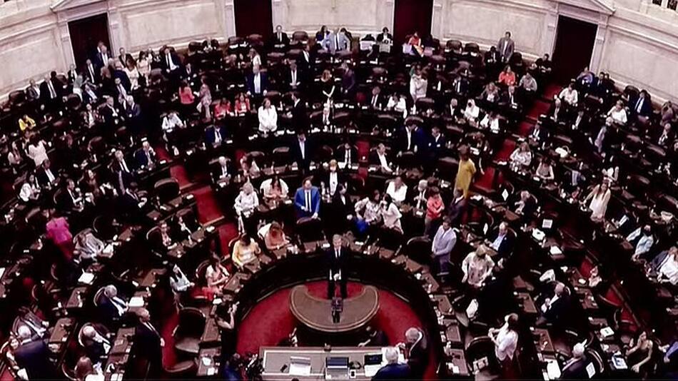 Jura de nuevos diputados