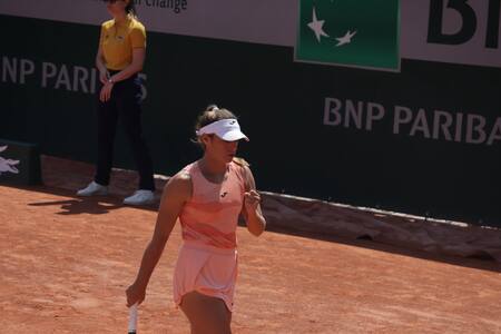 Solana Sierra en Roland Garros. Foto: @AATenis.