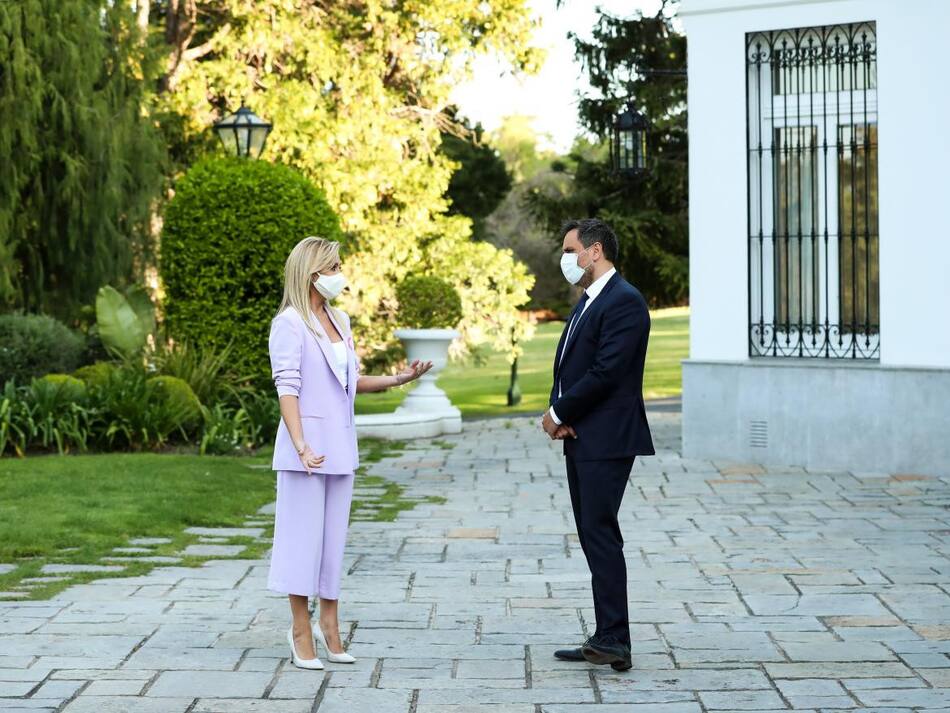 Fabiola Yañez recibió al ministro Cabandié y conversaron sobre políticas ambientales, Prensa F.Y.