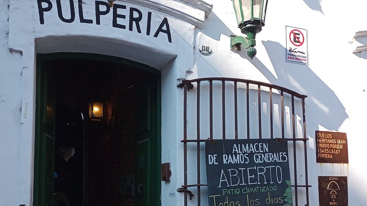 Una histórica casona de San Telmo volvió a abrir como pulpería