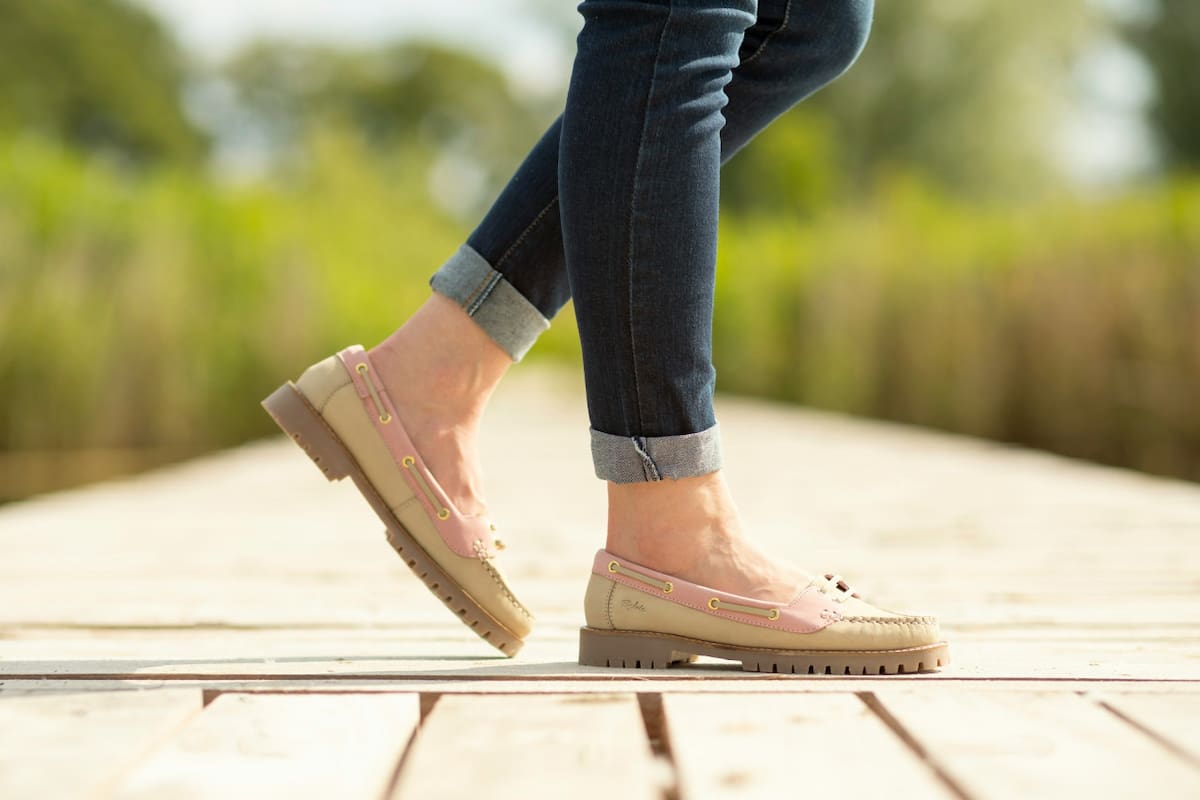 Zapatos nauticos. Foto Unsplash