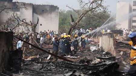 Accidente aéreo en India. Foto: REUTERS/Amit Dave.