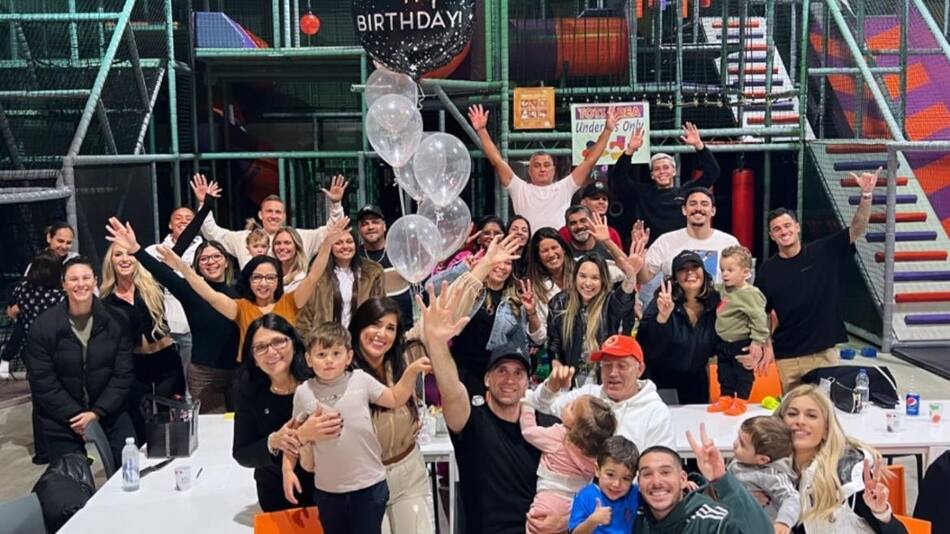 Dibu Martinez; cumpleaños de su esposa. Foto: Instagram @emi_martinez26.