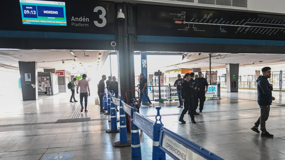 Amenazas de bombas en estaciones de trenes. Foto: Télam.