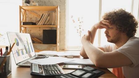 Los signos que podrían enfrentar problemas con Mercurio retrógrado. Foto: Freepik.