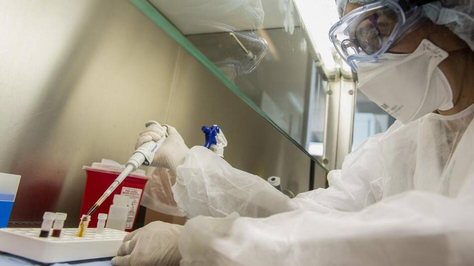 Vacuna, coronavirus en Argentina, Agencia NA