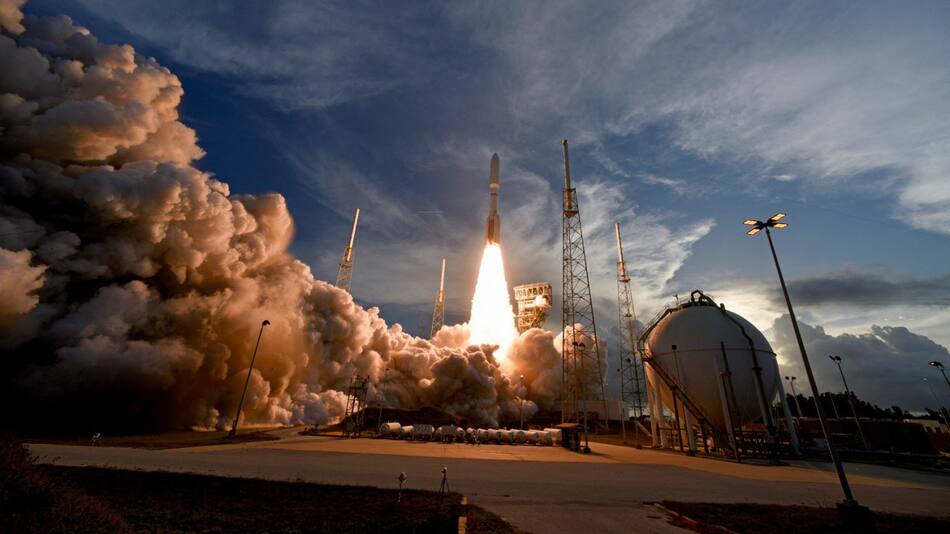 Amazon lanzó su primera tanda de satélites para el Proyecto Kuiper. Foto: Reuters/Steve Nesius