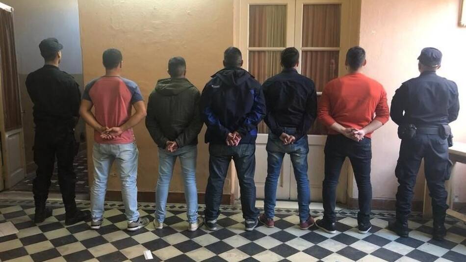 Persecución fatal en San Miguel del Monte - Marcha de familiares pidiendo Justicia - 5 detenidos