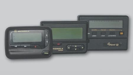 Modelos de beepers. Foto: X @ArturoVillegasQ