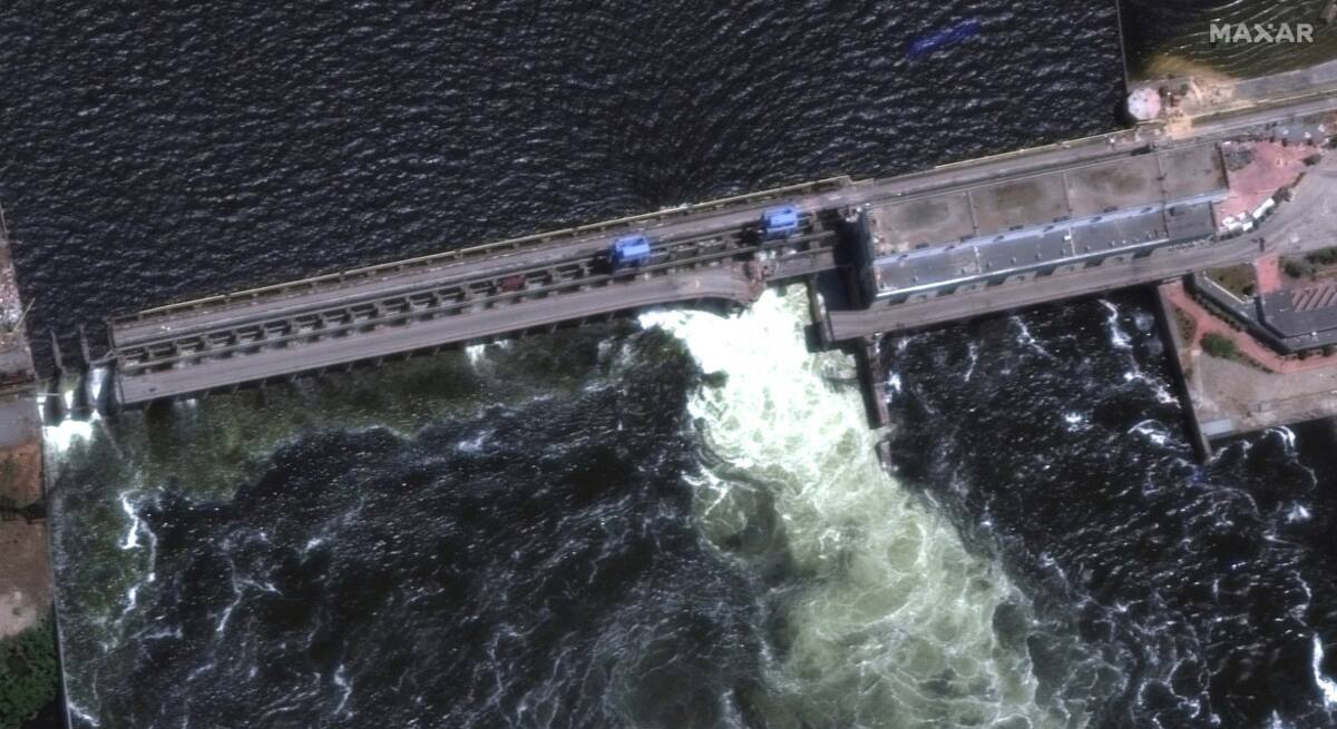 Destrucción de la represa de Kajovka, Ucrania. Foto: Reuters.