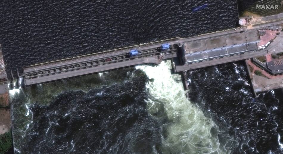 Destrucción de la represa de Kajovka, Ucrania. Foto: Reuters.