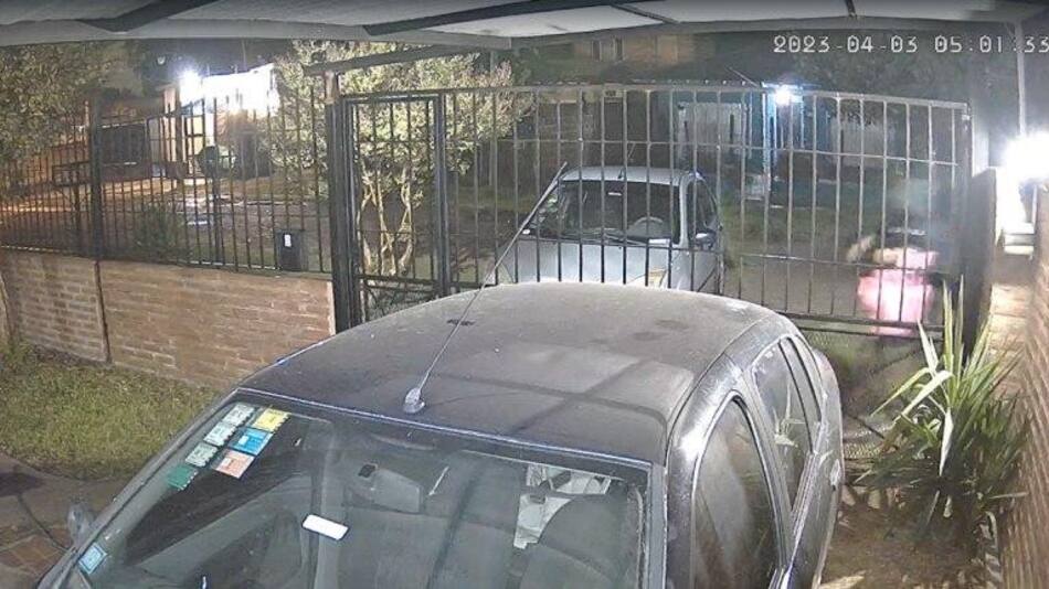 Mataron al chofer y se fugaron. Foto: NA.