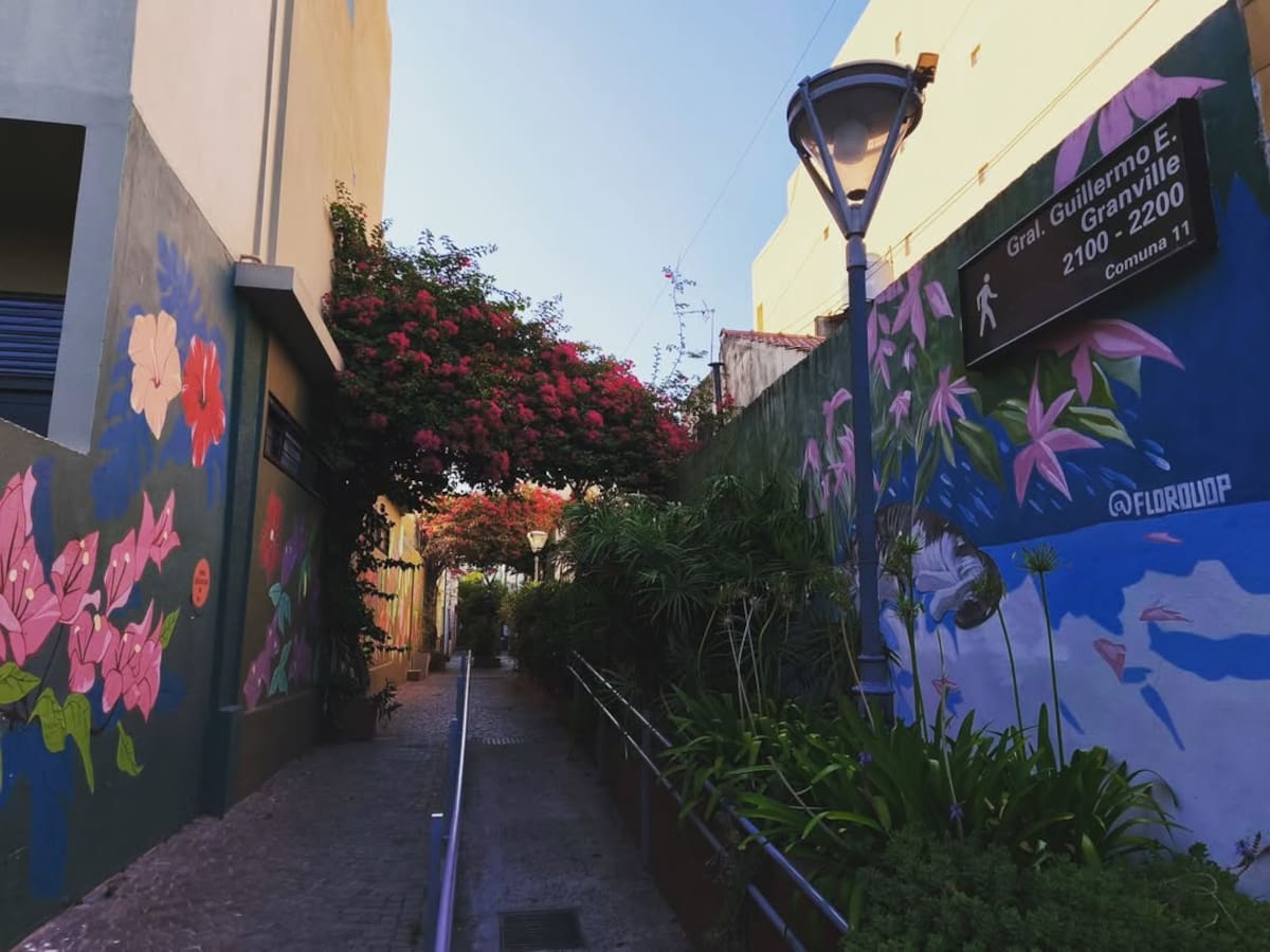 El barrio secreto de Buenos Aires que nació por una santa y hoy todos quieren descubrir