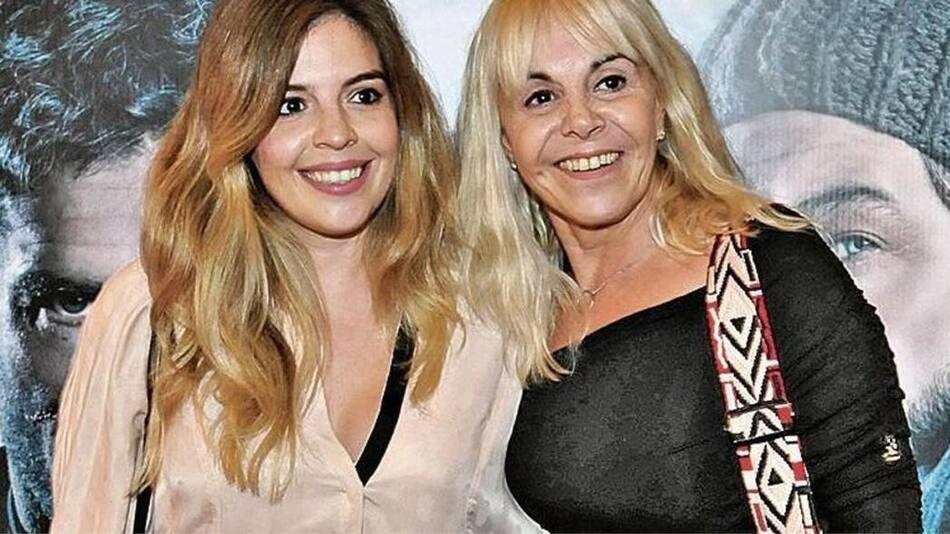 Dalma Maradona y Claudia Villafañe