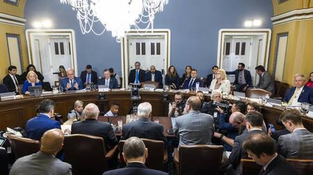 Estados Unidos quiere evitar el default: comité de la Cámara Baja de legisladores aprobó el acuerdo para elevar el techo de la deuda