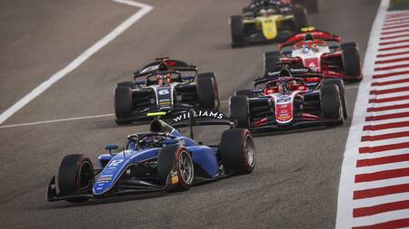 Franco Colapinto en el Gran Premio de Bahrein de la Fórmula 2.
