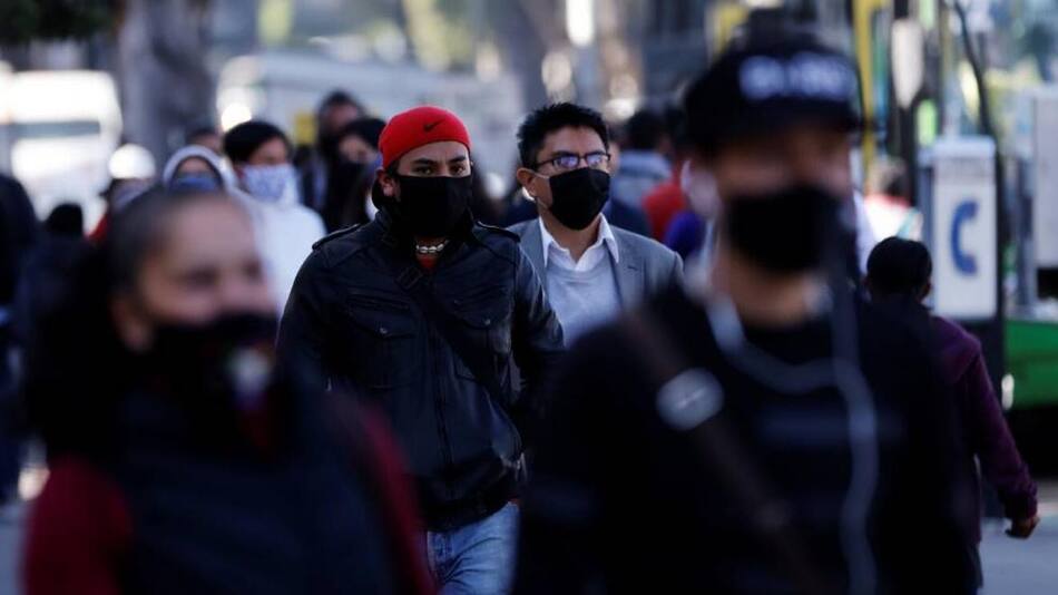 Coronavirus en España, tapaboca, Reuters