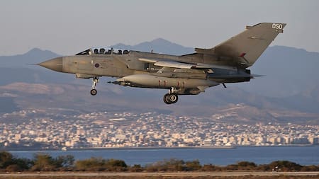 Alerta en Reino Unido: advierten sobre la compra de propiedades rusas cerca de una importante base militar británica en Chipre