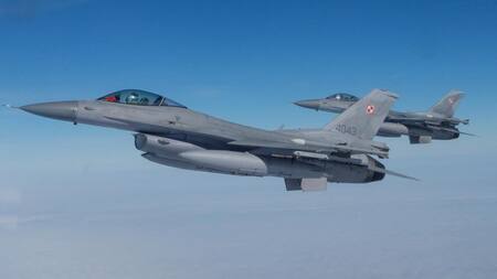 Aviones F-16. Foto: Reuters