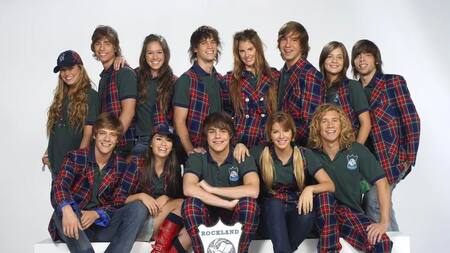 El elenco de Casi Ángeles.