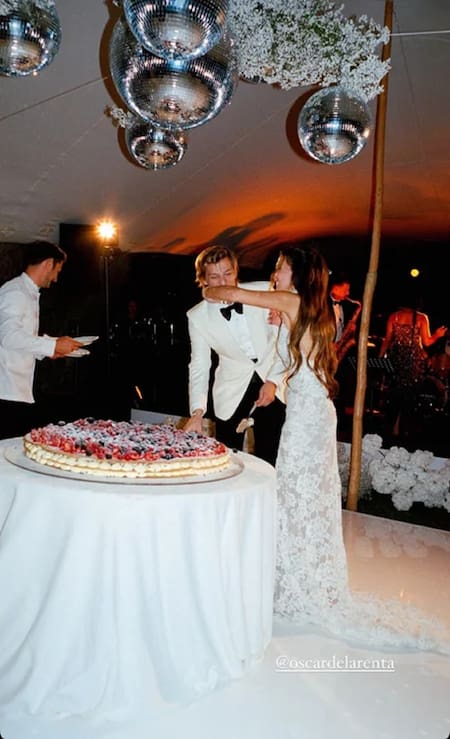 La boda de Millie Bobby Brown con el hijo de Bon Jovi. Foto: NA.