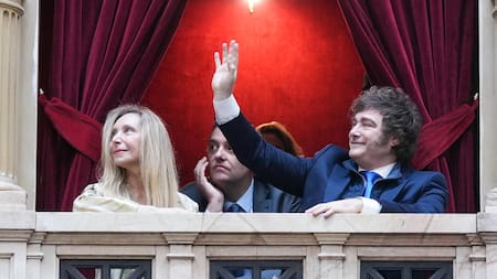 Javier Milei y Karina Milei en el Congreso.