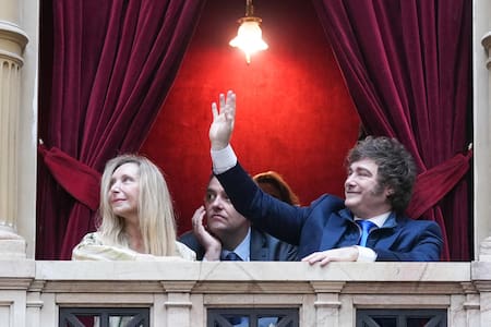 Javier Milei y Karina Milei en el Congreso.